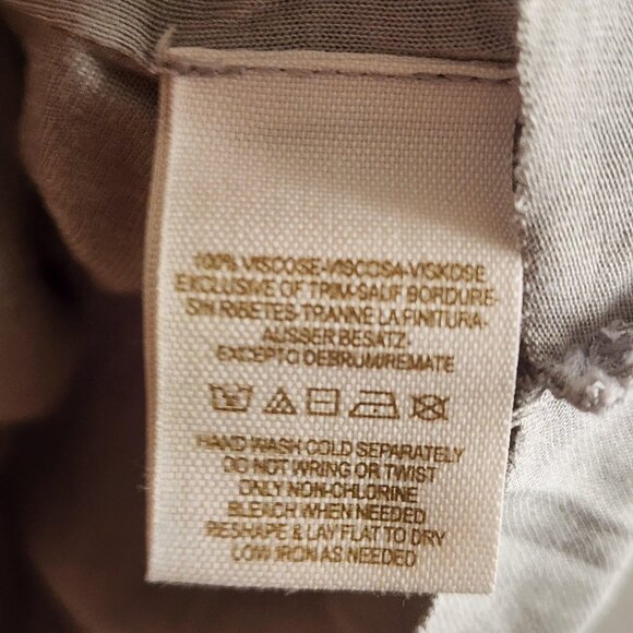 Free People Tank Top Womens Medium Purple Soft Violet Floral Racerback Boho NWT - Picture 7 of 12